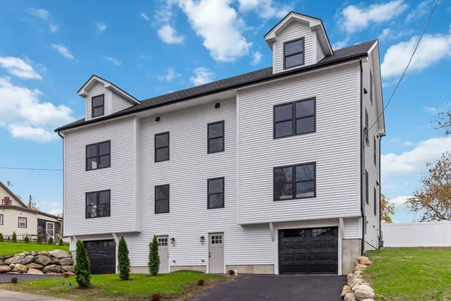 $519,000 | 11 York Street, Unit 11, Haverhill, MA 01830