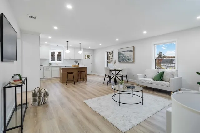 $519,000 | 11 York Street, Unit 11, Haverhill, MA 01830