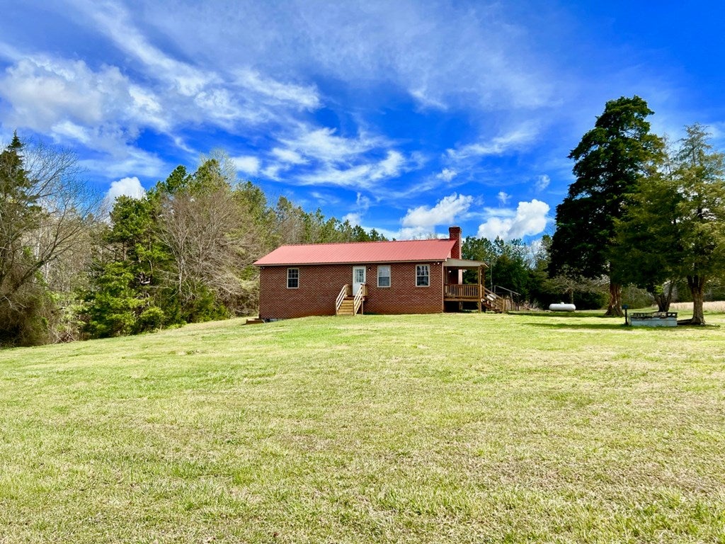 2746 Old Nottoway Road Blackstone, VA 23824 - Photo 25 of 37 Gallery Image 25