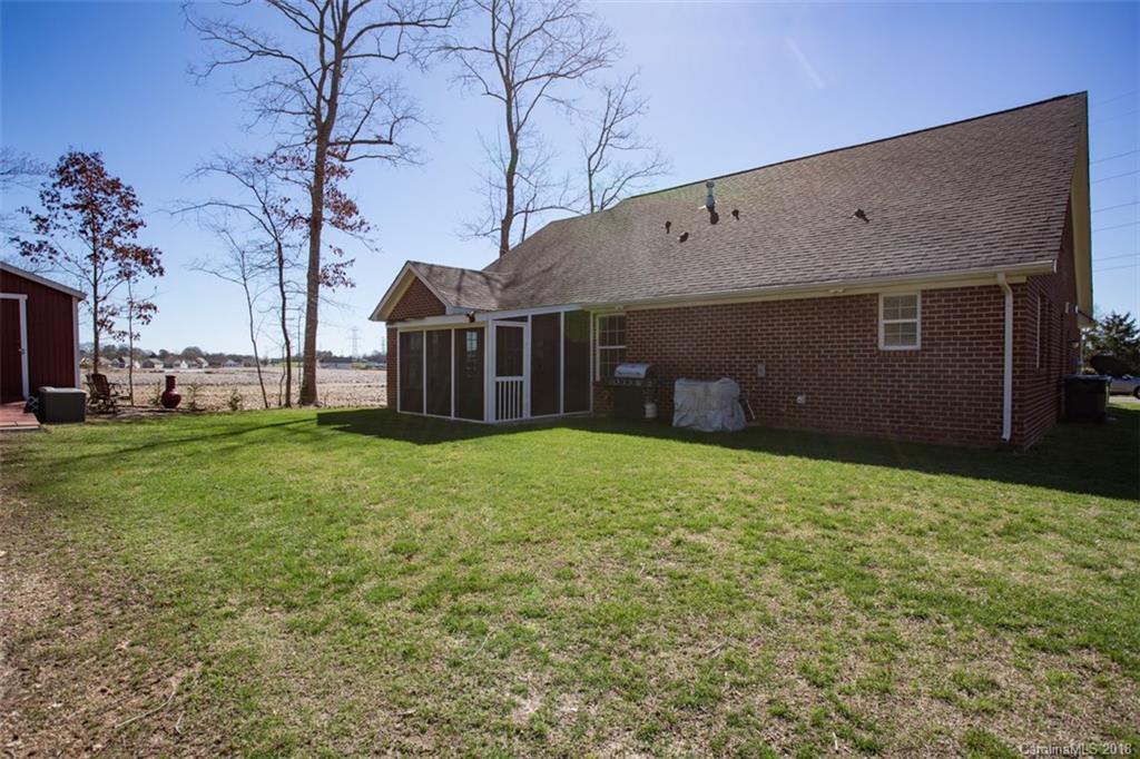 12897 Hill Pine Road Midland, NC 28107 - Photo 5 of 31 Gallery Image 5