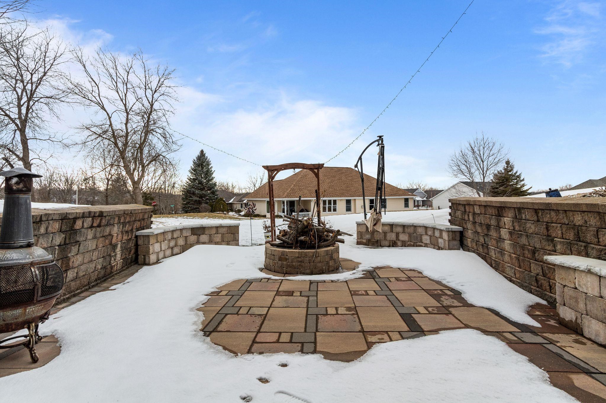 632 Cambridge Drive Ripon, WI 54971 - Photo 7 of 71