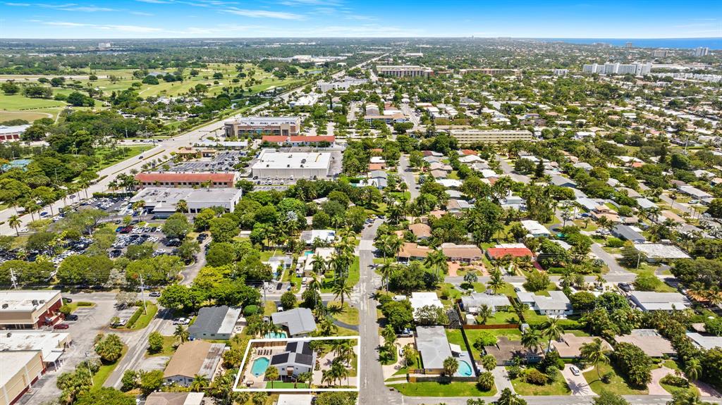 865 Northeast 23rd Terrace Pompano Beach, FL 33062 - Photo 31 of 33 a view of a city