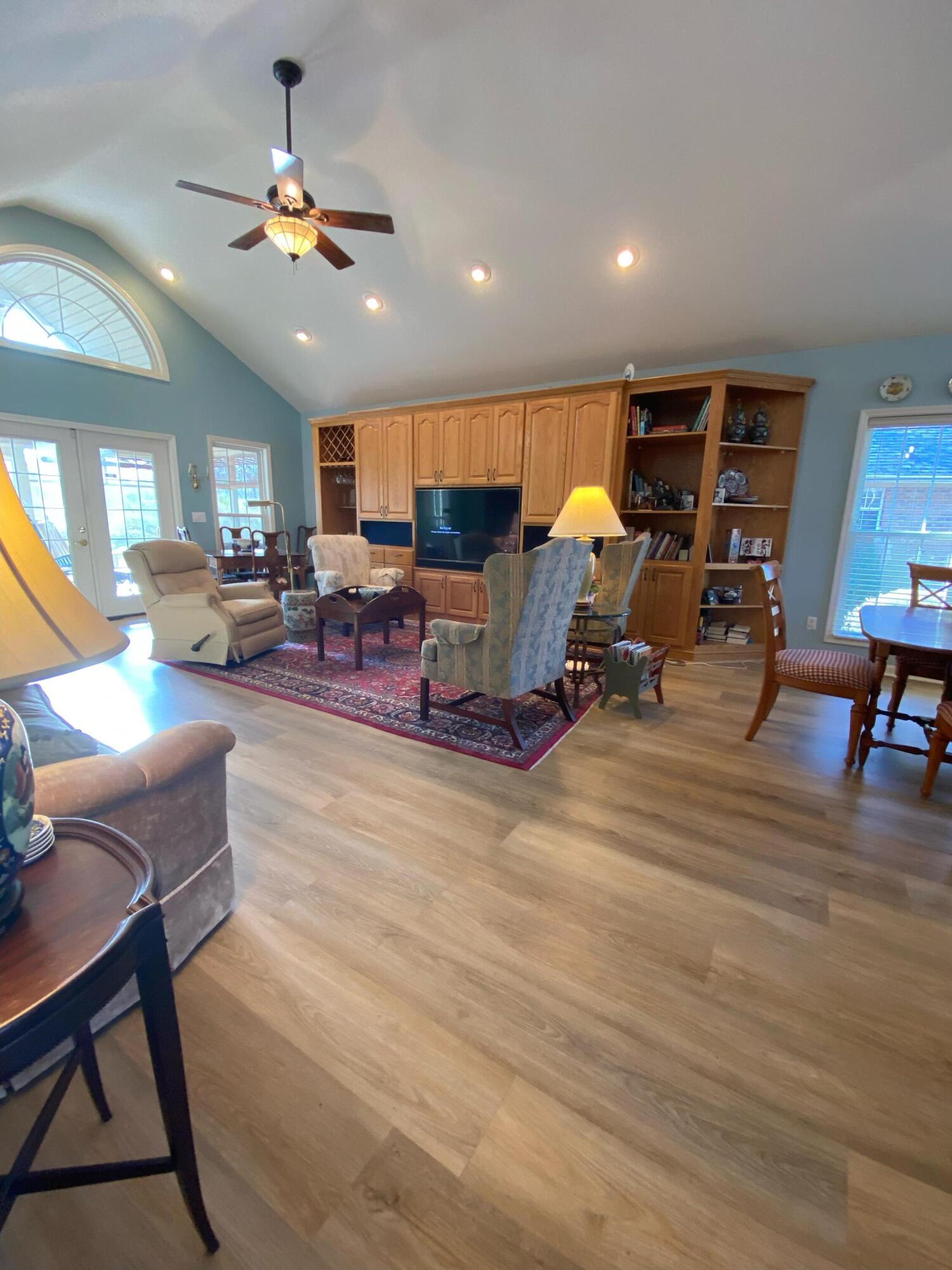 251 Ridge Lake Drive Manning, SC 29102 - Photo 9 of 52 28