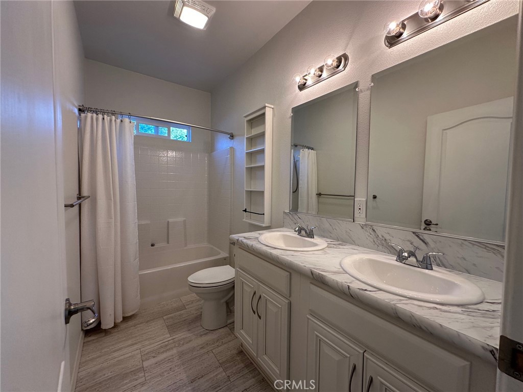 1188 Aztec Topanga, CA 90290 - Photo 34 of 63 Hallway Bathroom