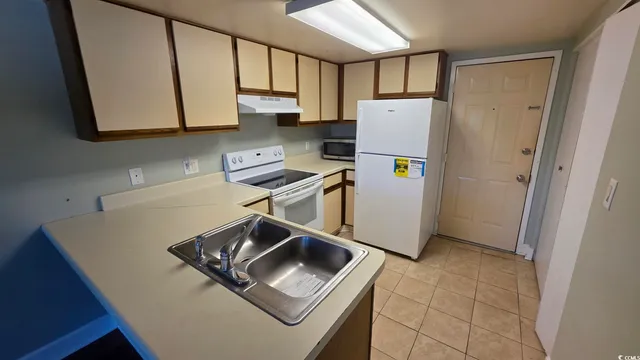 $69,900 | 6850 Blue Heron Boulevard, Unit 102, Myrtle Beach, SC 29588