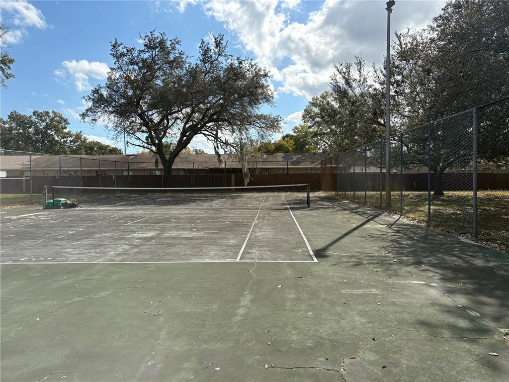 310 Cherokee Court, Unit D Altamonte Springs, FL 32701 - Photo 19 of 22 a view of outdoor space