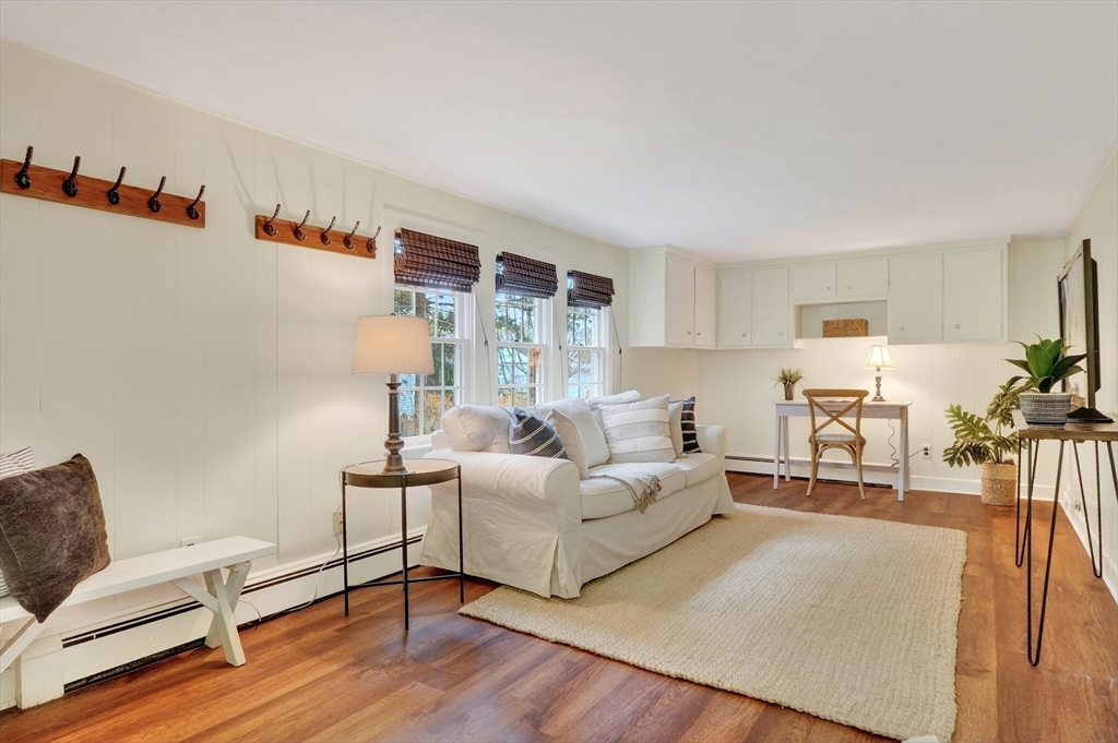 25 Magnolia Road Melrose, MA 02176 - Photo 26 of 38