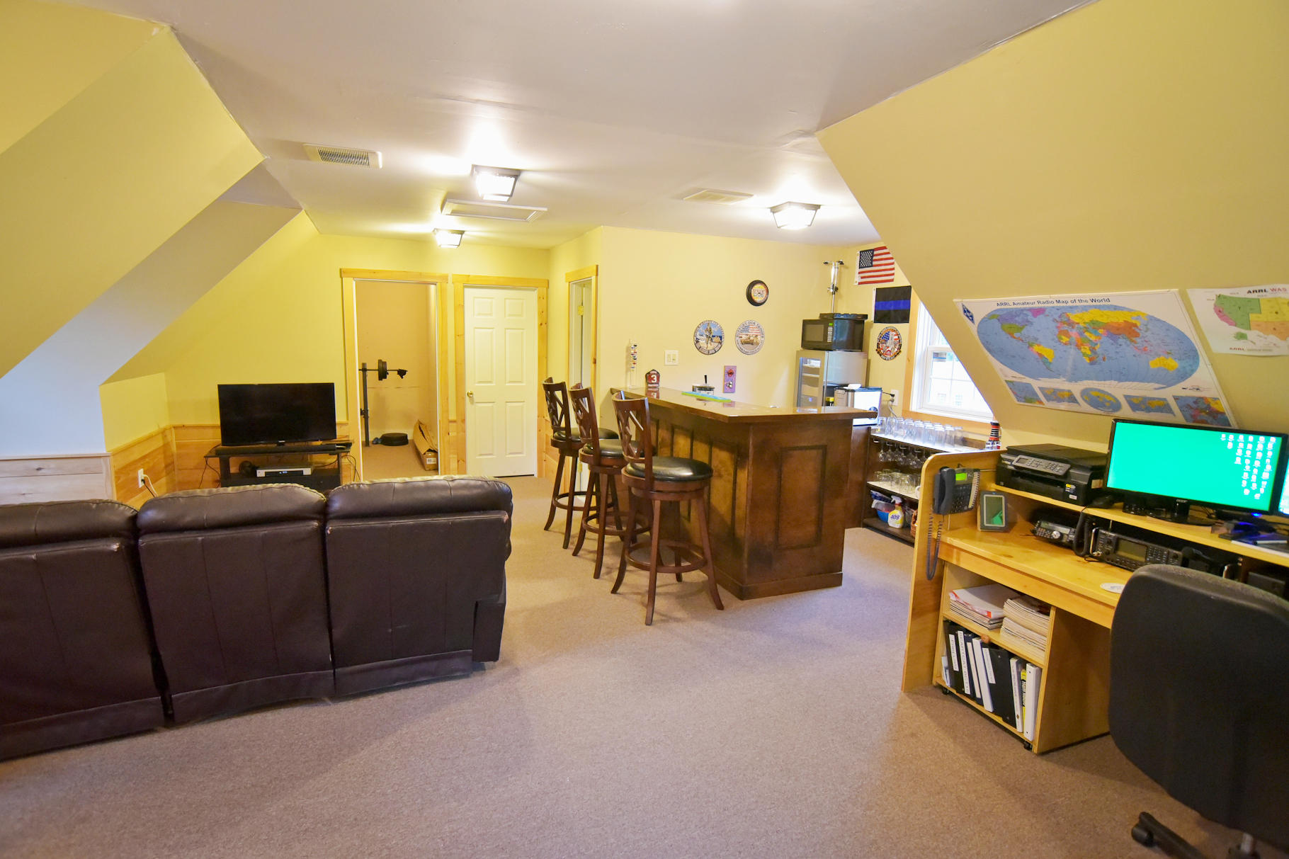 187 West Road Belgrade, ME 04917 - Photo 32 of 37 Family Room