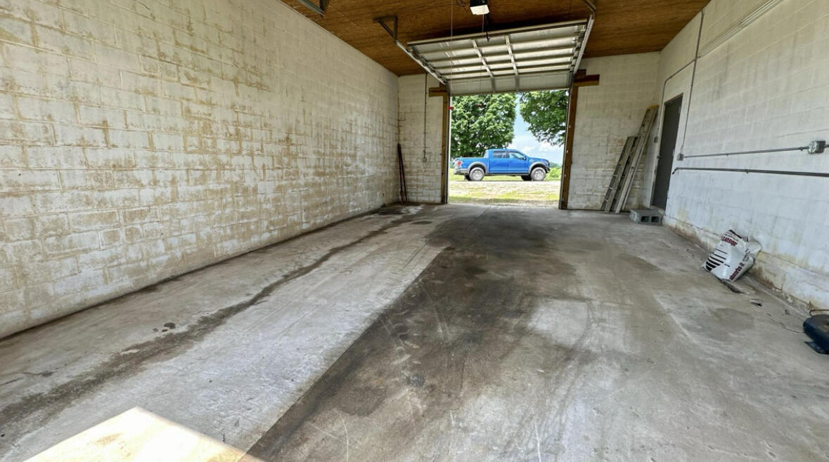 4431 Riggs Road Pikeville, TN 37367 - Photo 29 of 33 IMG_0015