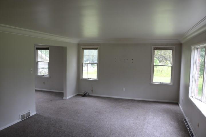 367 Old Mill Road Natrona Heights, PA 15065 - Photo 4 of 10 Gallery Image 4