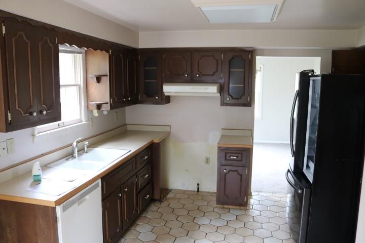 367 Old Mill Road Natrona Heights, PA 15065 - Photo 6 of 10 Gallery Image 6