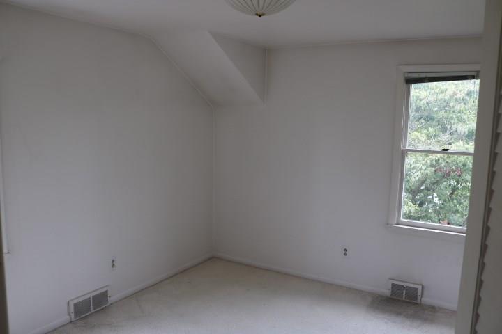 367 Old Mill Road Natrona Heights, PA 15065 - Photo 9 of 10 Gallery Image 9