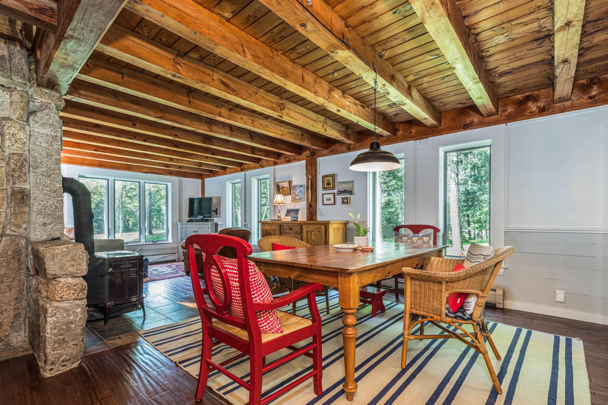 180 Clay Hill Road York, ME 03902 - Photo 11 of 39 Casual Dining Area