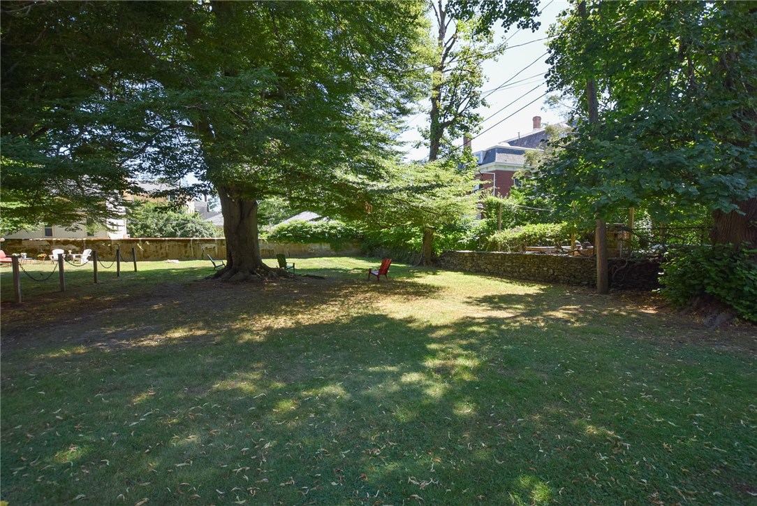 1 Red Cross Avenue, Unit 9 Newport, RI 02840 - Photo 21 of 28