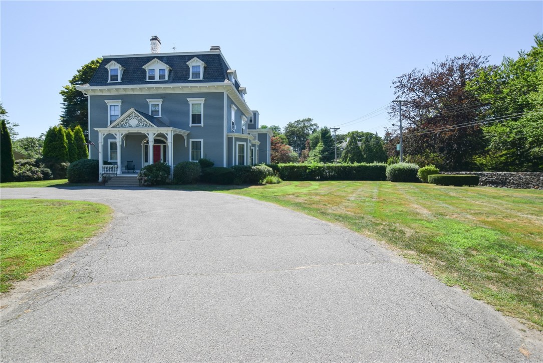 1 Red Cross Avenue, Unit 9 Newport, RI 02840 - Photo 24 of 28