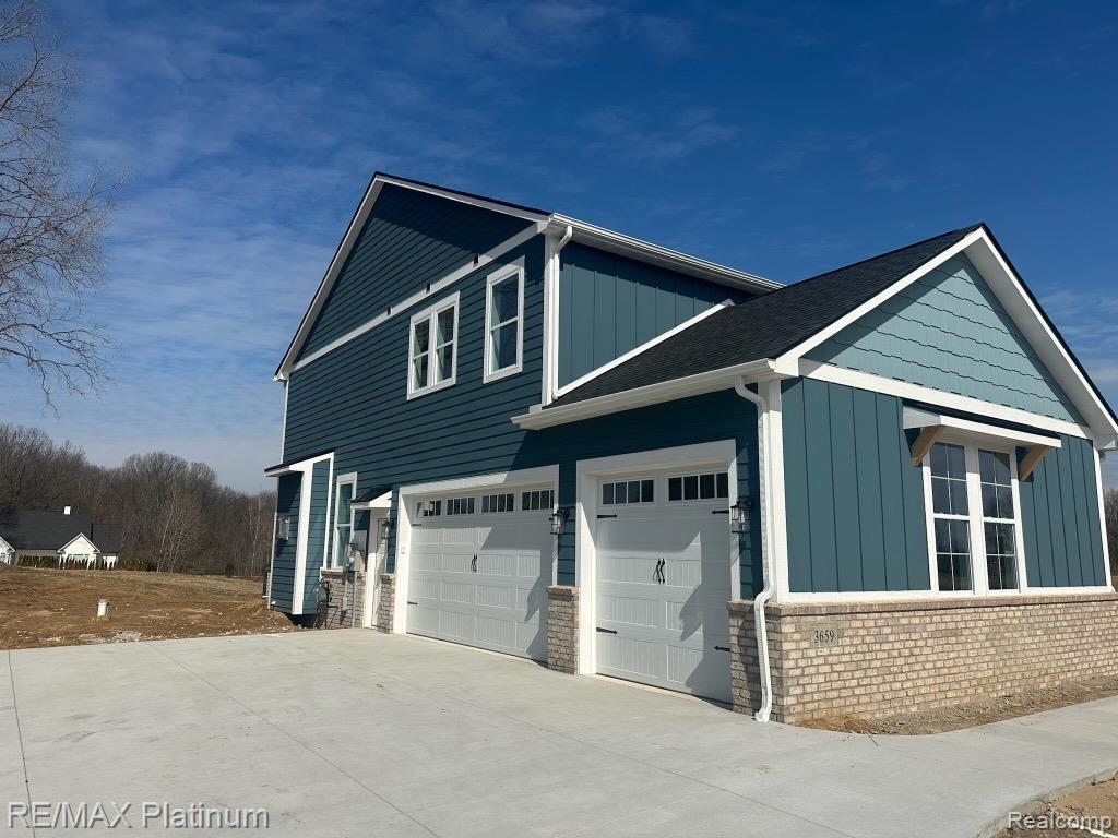 3659 Outback Trail Pinckney, MI 48169 - Photo 2 of 19