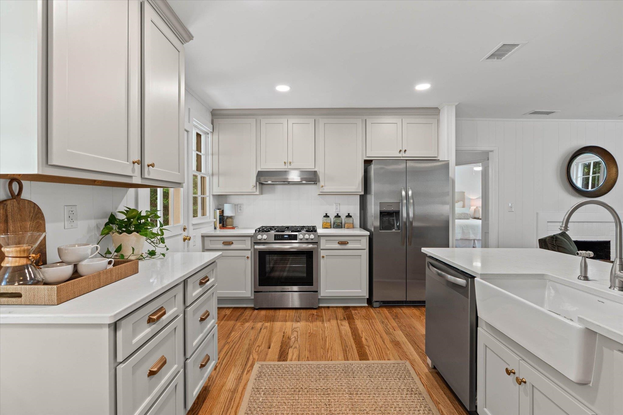 5210 Pineview Lane Mobile, AL 36608 - Photo 7 of 17 Kitchen