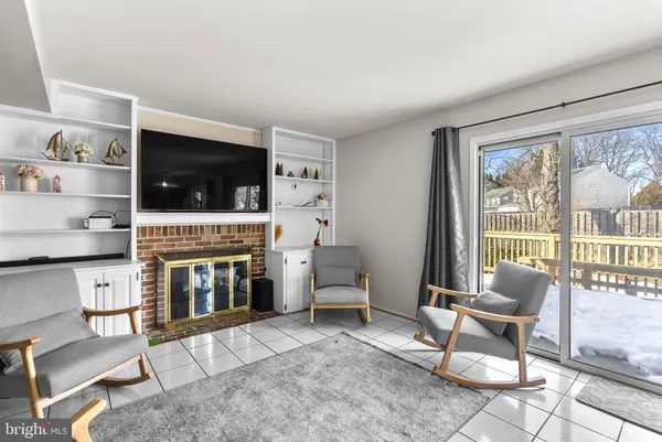 $639,900 | 18723 Capella Lane, Gaithersburg, MD 20877