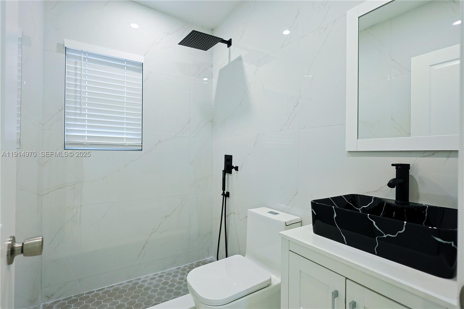 720 Northeast 143rd Street North Miami, FL 33161 - Photo 17 of 21