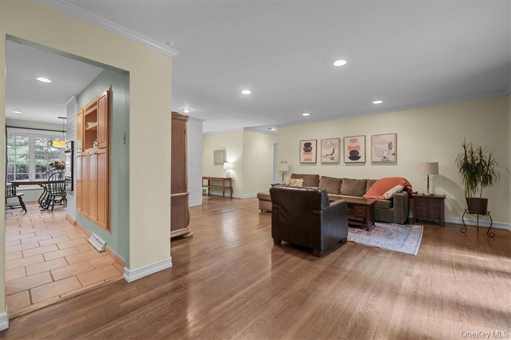 28 River Road Suffern, NY 10901 - Photo 11 of 31