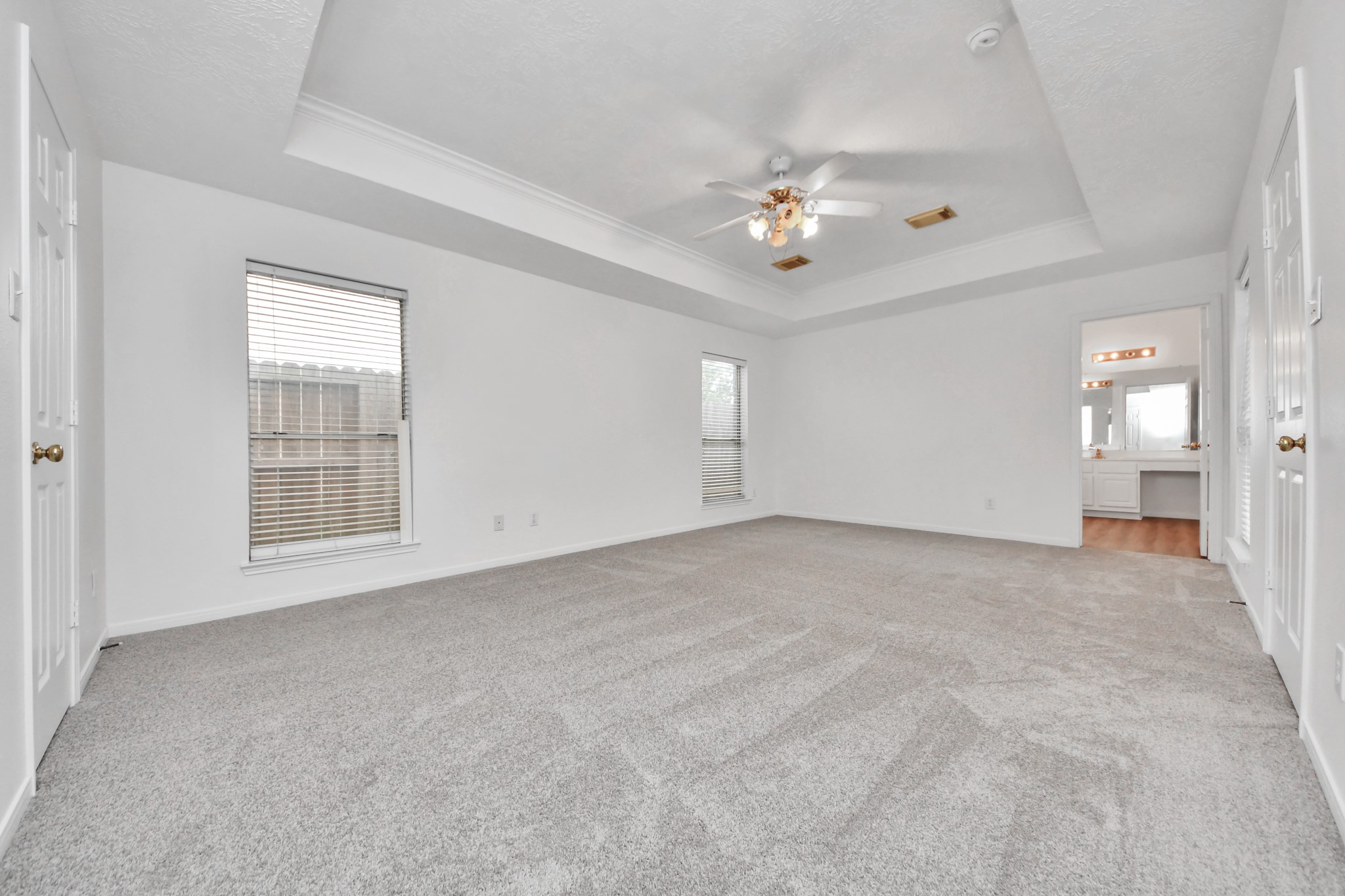 4423 Tree Line Drive Pasadena, TX 77505 - Photo 21 of 50