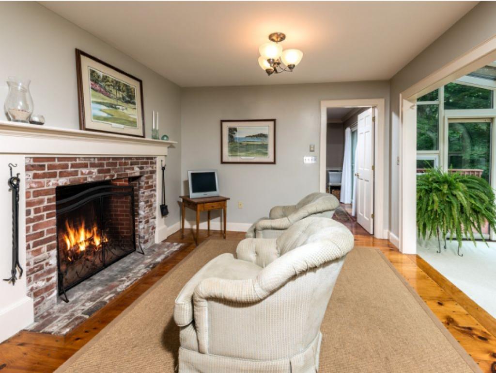 6 Godfrey Cove Road York, ME 03909 - Photo 2 of 35 Gallery Image 2