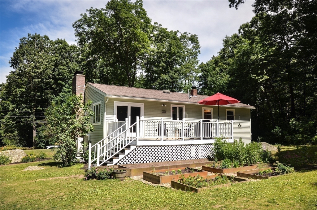 280 Randall Road Berlin, MA 01503 - Photo 5 of 40