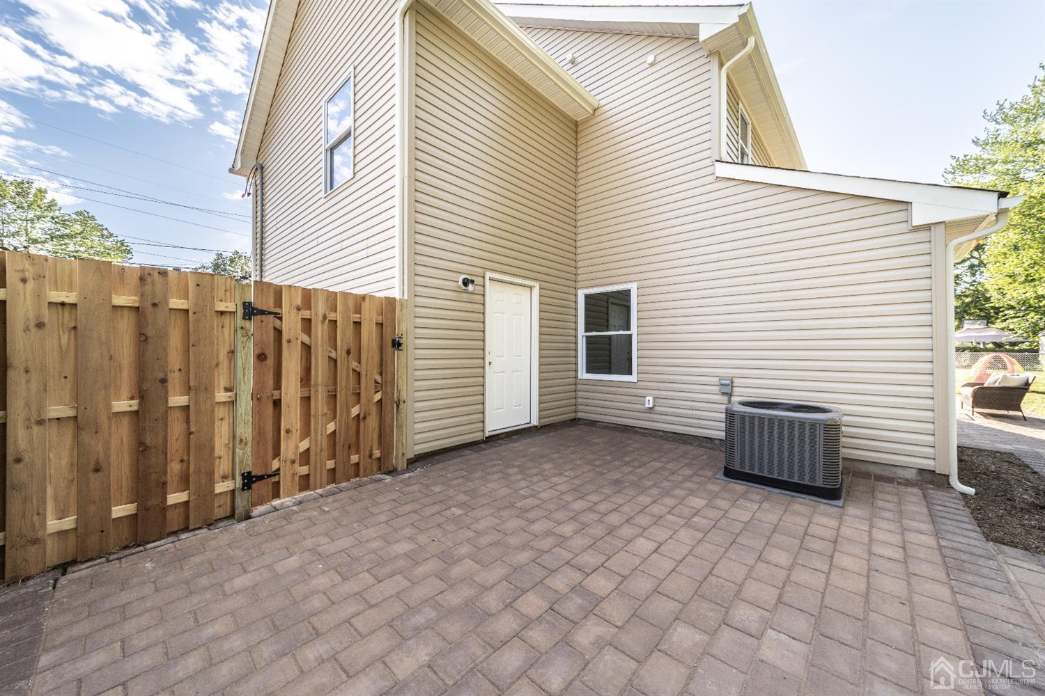 15 Dayton Road Edison, NJ 08817 - Photo 23 of 28 a view of a patio with furniture