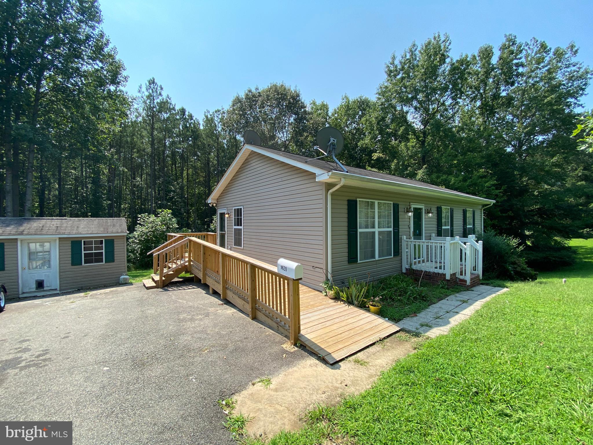 9620 Mohawk Drive King George, VA 22485 - Photo 2 of 13