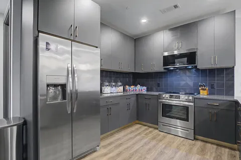 $899,900 | 65 Lindsley Avenue, Unit 204, Nashville, TN 37210