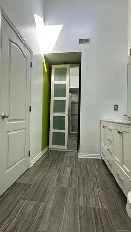 $475,000 | 21 Twin Ponds Drive, Kingston, NY 12401