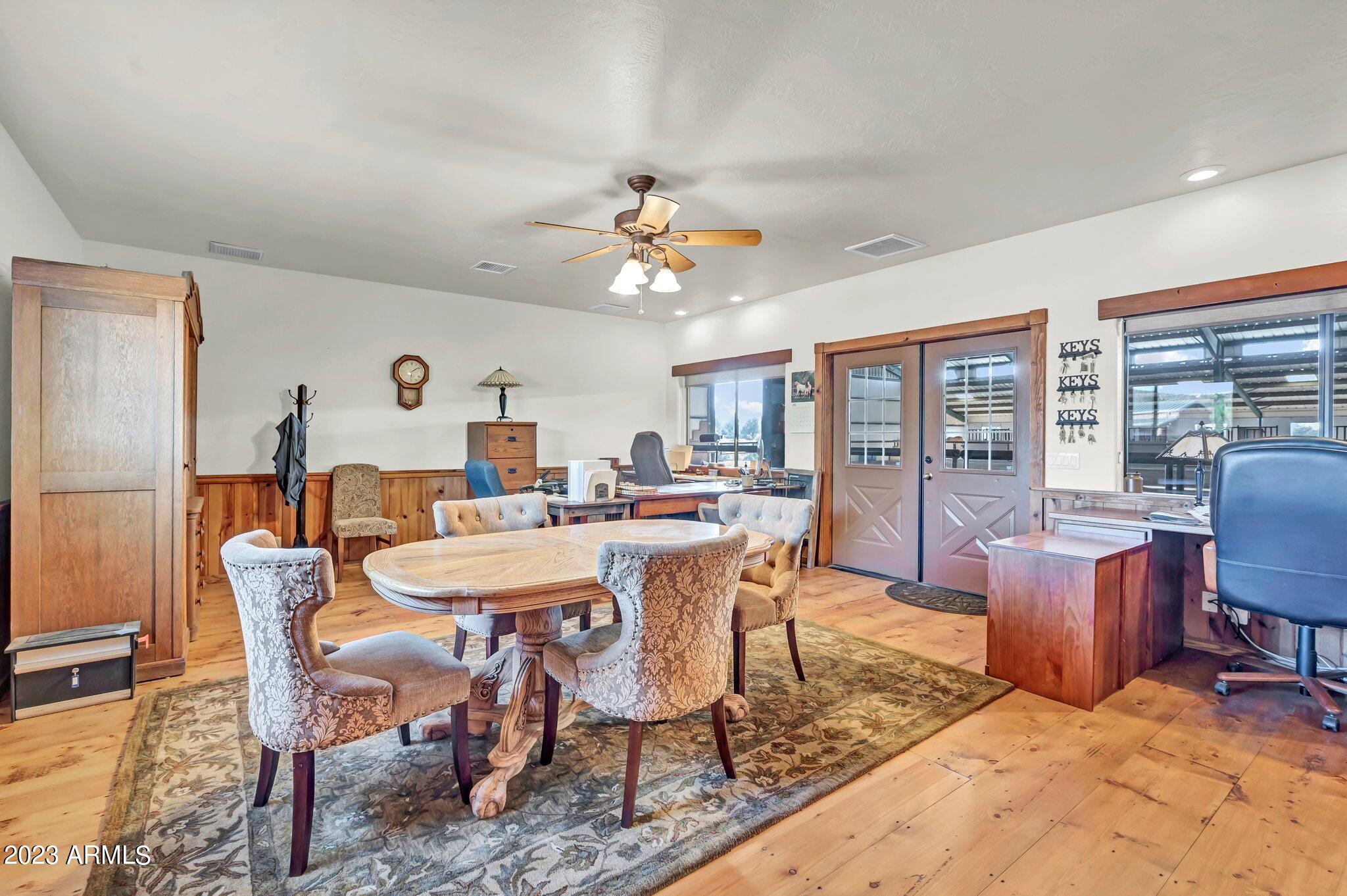 5801 Dillon Wash Road Prescott, AZ 86305 - Photo 107 of 169 102 - Indoor Arena Private Office