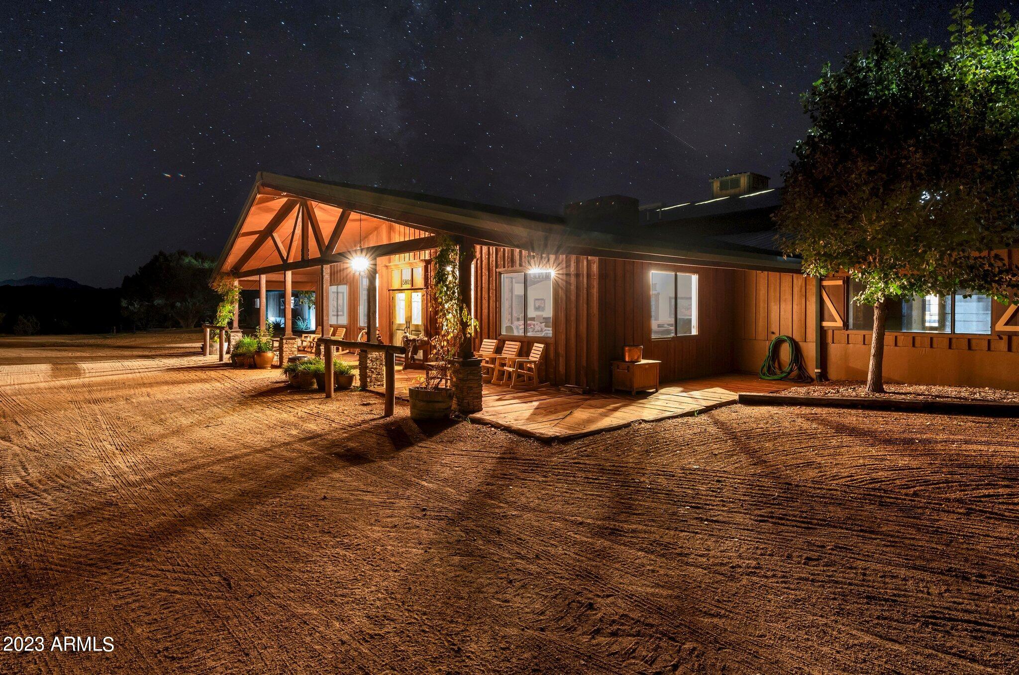 5801 Dillon Wash Road Prescott, AZ 86305 - Photo 113 of 169 108 - Clubhouse and Indoor Arena