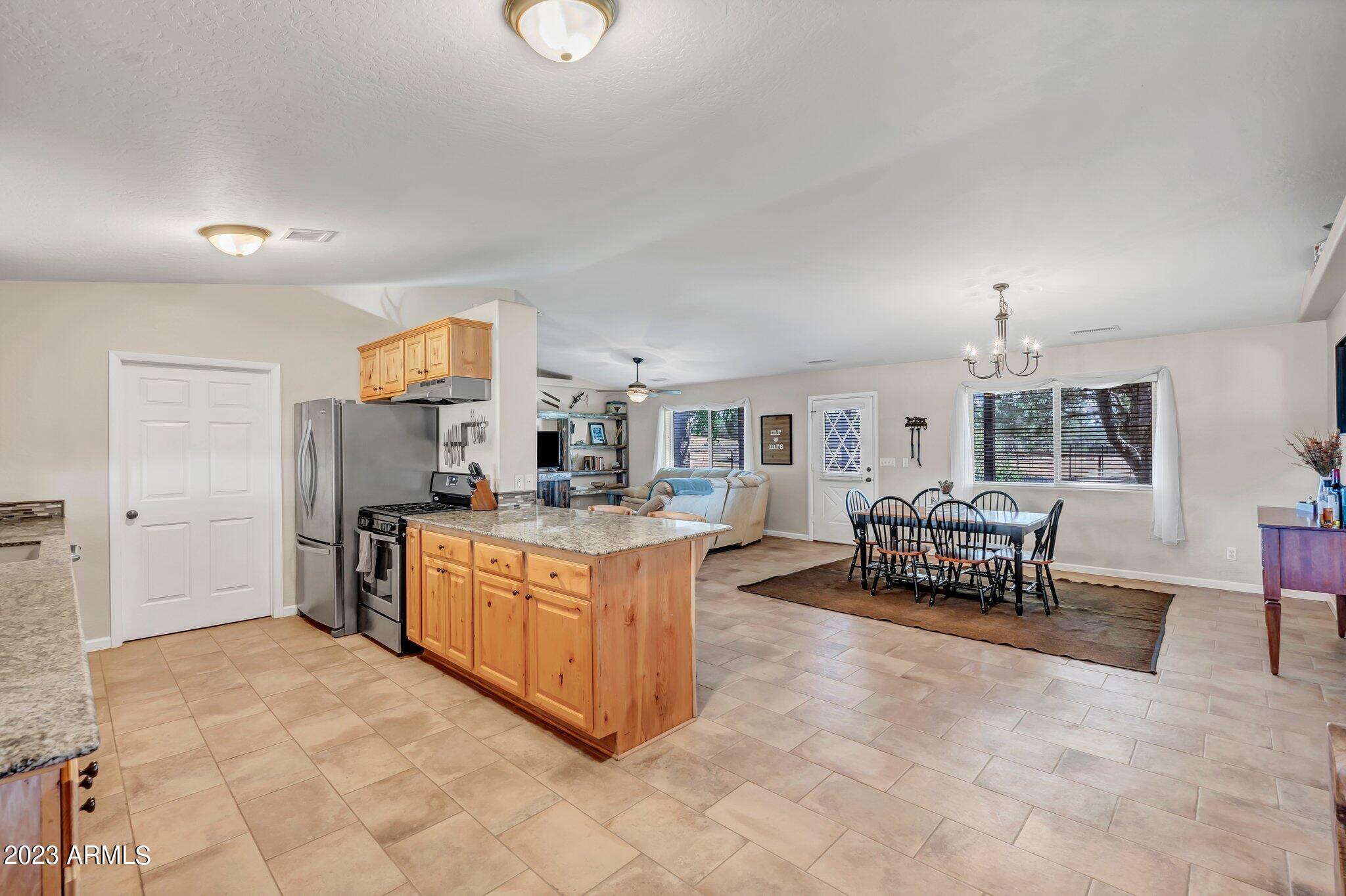 5801 Dillon Wash Road Prescott, AZ 86305 - Photo 122 of 169 117 - Ranch Manager House Kitchen