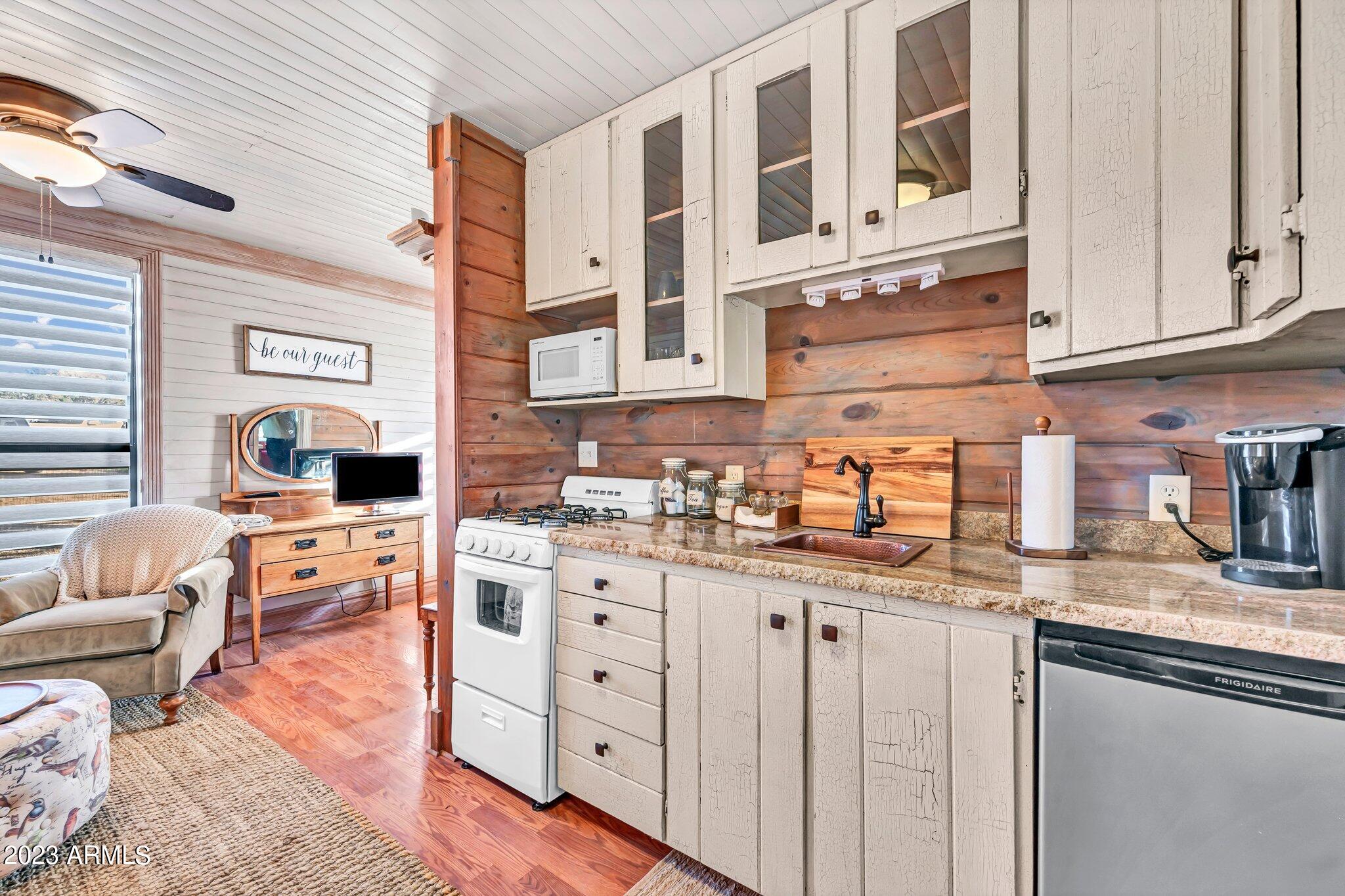 5801 Dillon Wash Road Prescott, AZ 86305 - Photo 147 of 169 142 - Cowboy House Kitchen