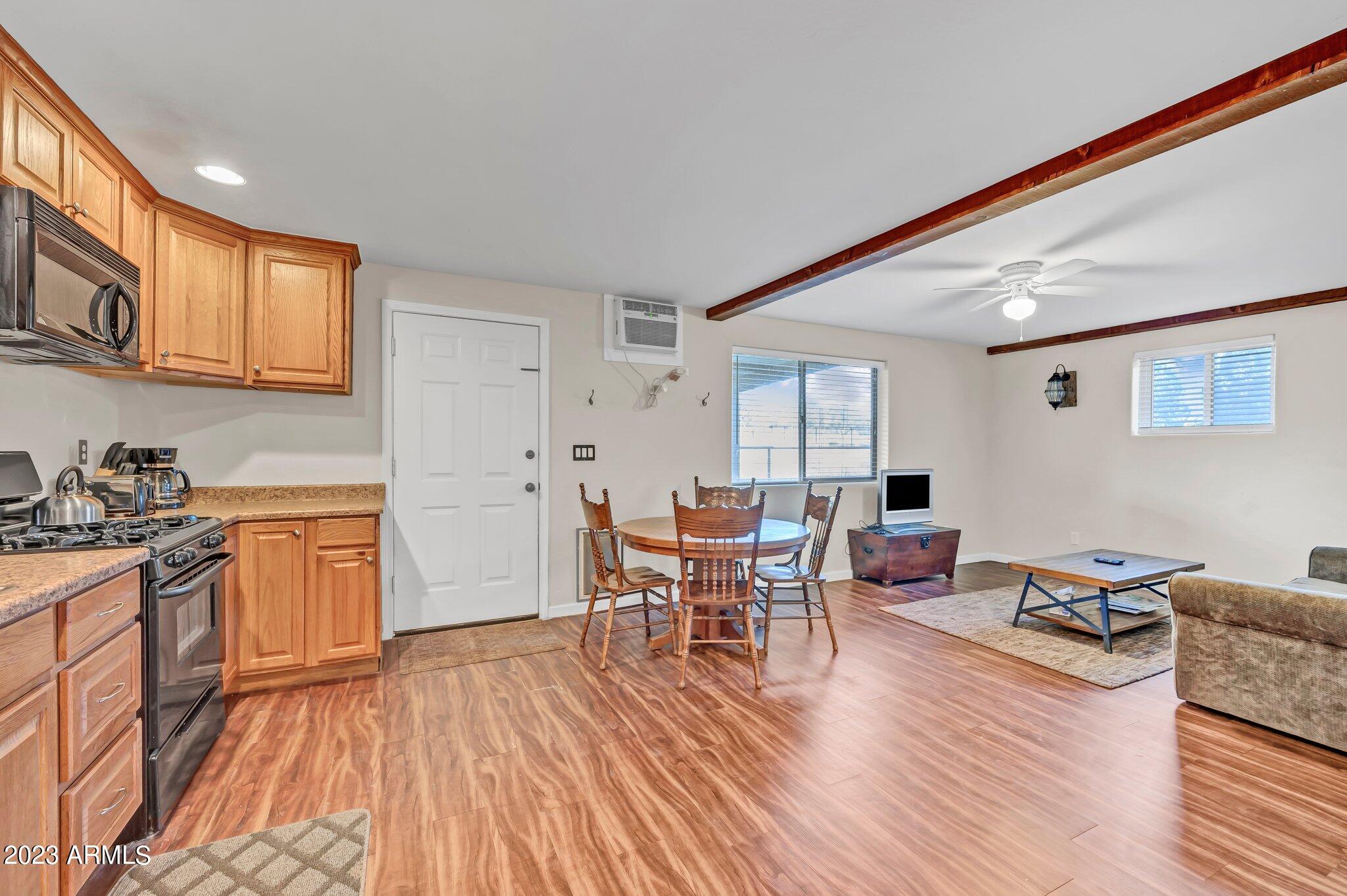 5801 Dillon Wash Road Prescott, AZ 86305 - Photo 159 of 169 154 - Lower Barn Apartment Kitchen