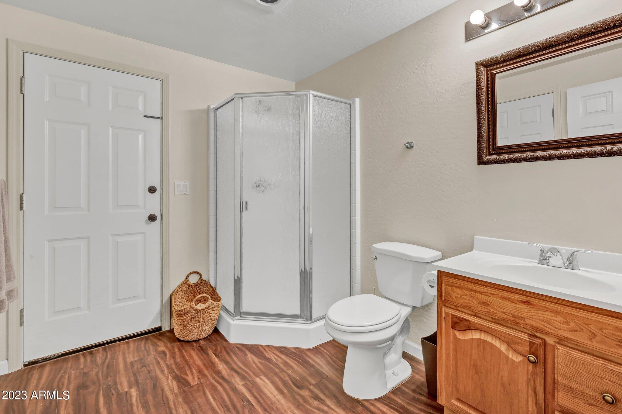 5801 Dillon Wash Road Prescott, AZ 86305 - Photo 163 of 169 158 - Lower Barn Apartment Bathroom