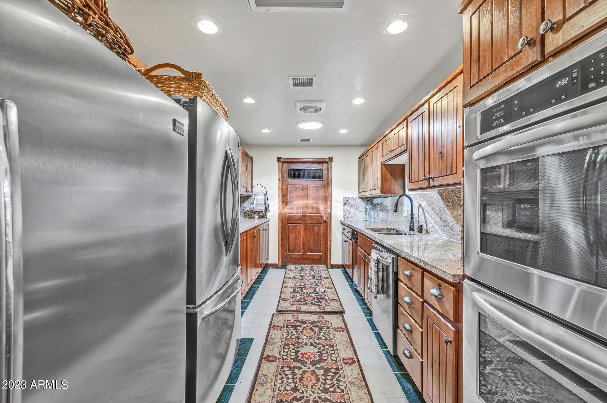 5801 Dillon Wash Road Prescott, AZ 86305 - Photo 75 of 169 70 - Clubhouse Fridges