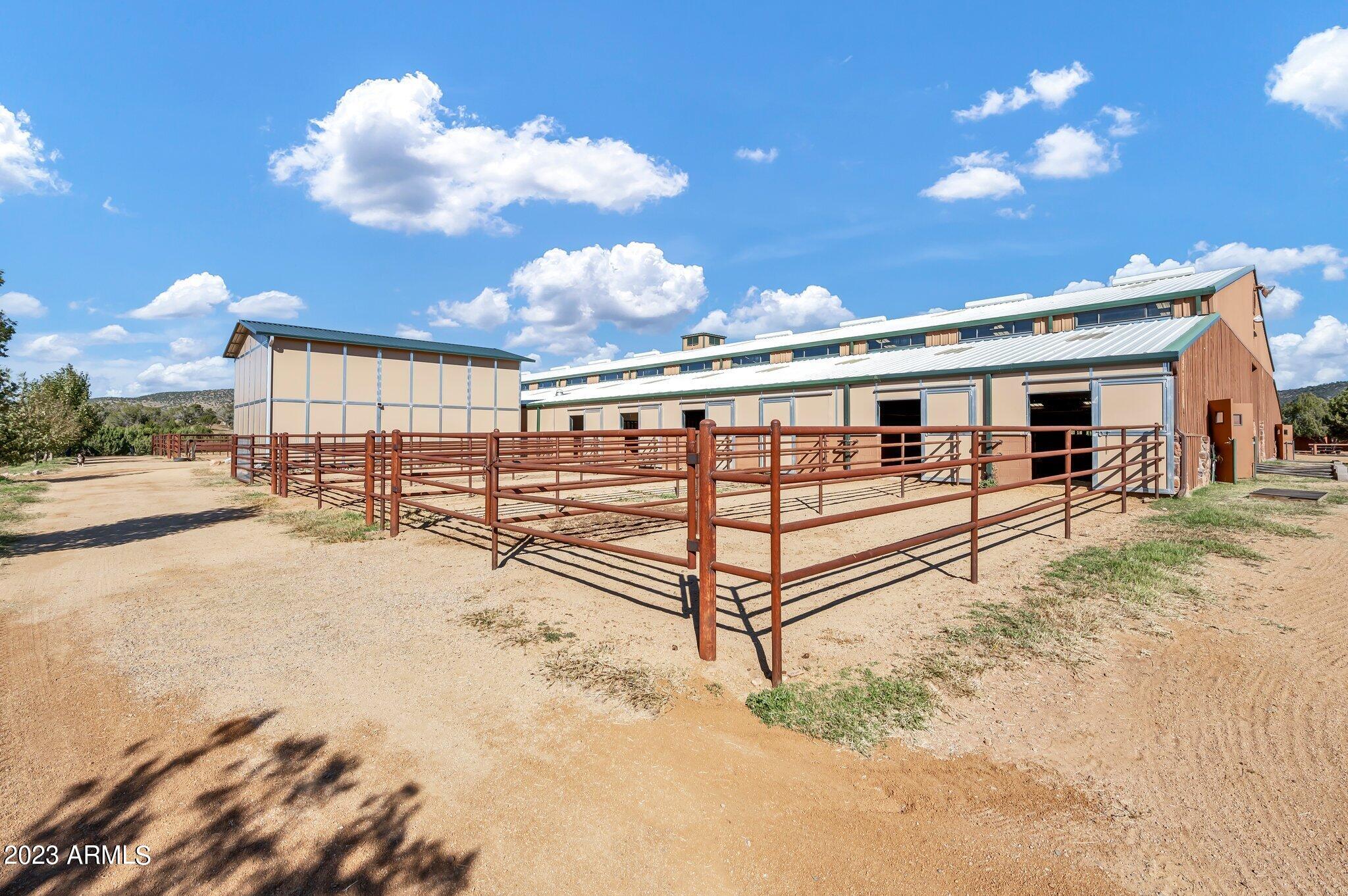 5801 Dillon Wash Road Prescott, AZ 86305 - Photo 91 of 169 86 - Indoor Arena Runouts