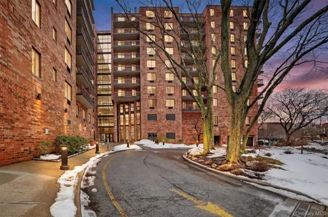 $499,000 | 50 Columbus Avenue, Unit 620, Tuckahoe, NY 10707