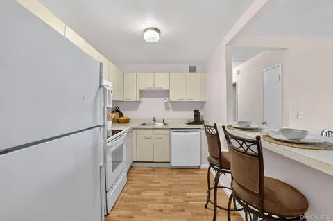 $499,000 | 50 Columbus Avenue, Unit 620, Tuckahoe, NY 10707