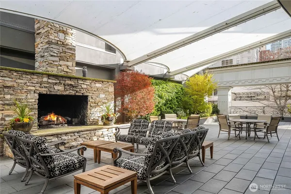 $3,950 | 1920 4th Avenue, Unit 1504, Seattle, WA 98101