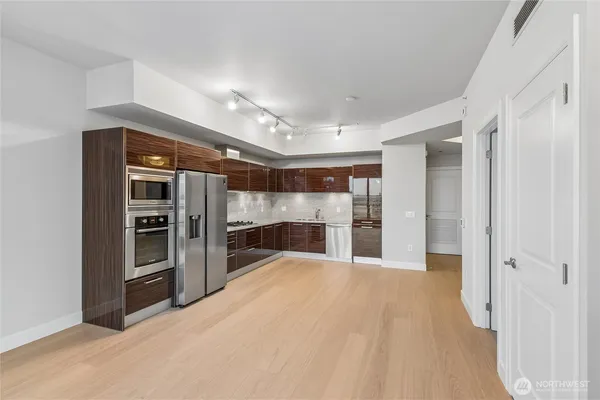 $3,950 | 1920 4th Avenue, Unit 1504, Seattle, WA 98101