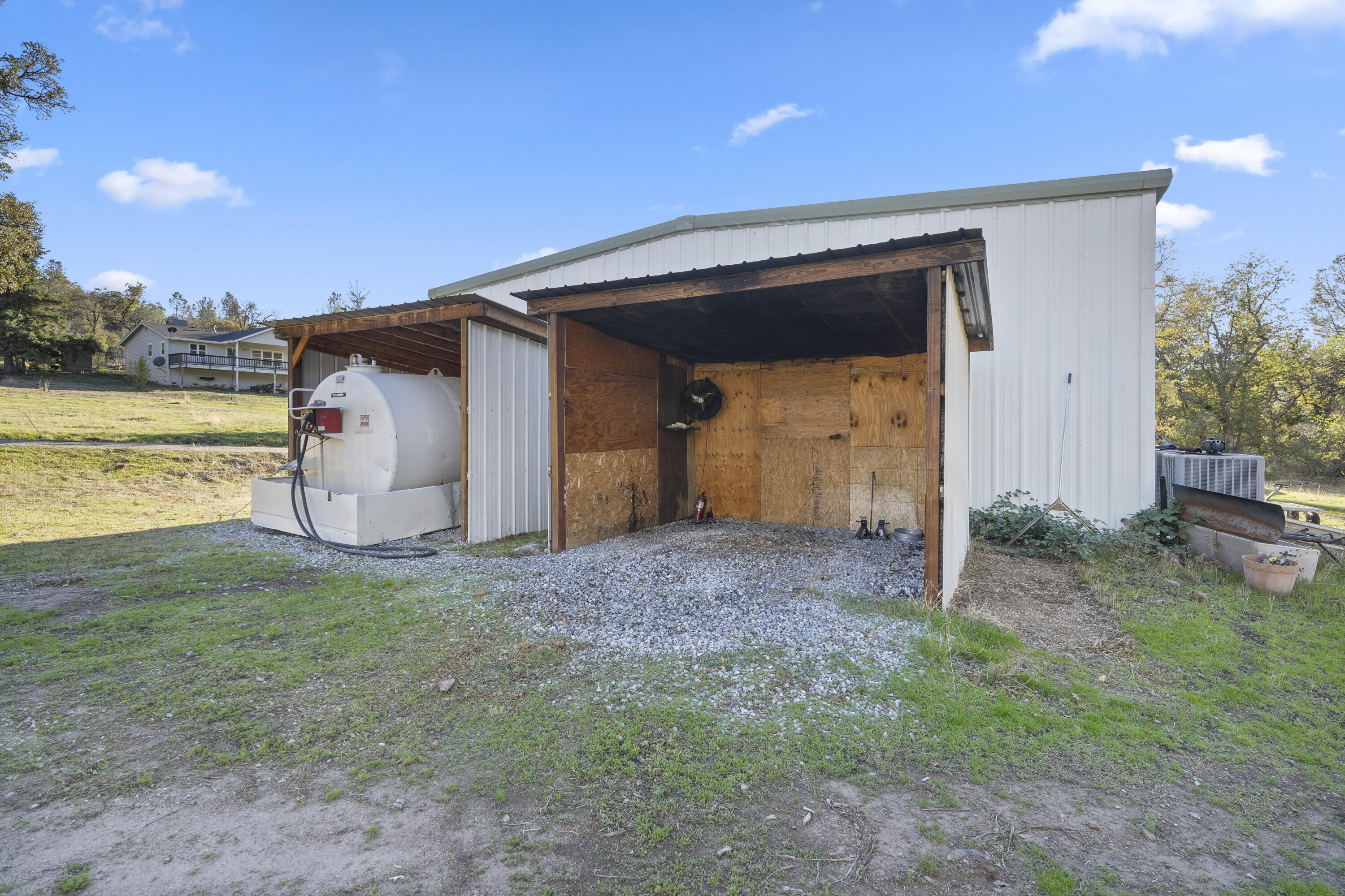 6841 Vista Lavega Road Shingletown, CA 96088 - Photo 33 of 57 a view of a house with backyard and garden