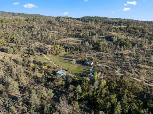 $549,900 | 6841 Vista Lavega Road, Shingletown, CA 96088
