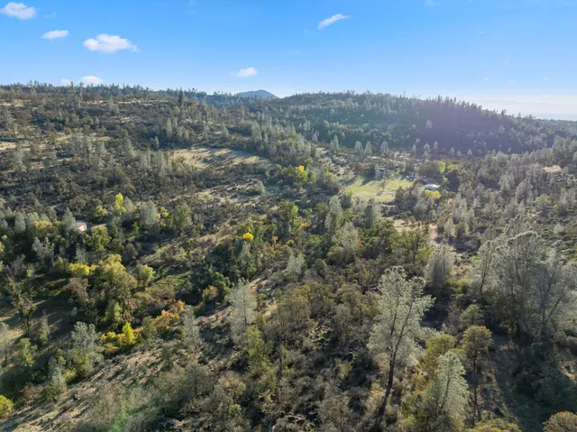 $549,900 | 6841 Vista Lavega Road, Shingletown, CA 96088