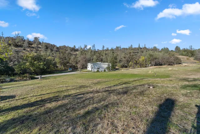 $549,900 | 6841 Vista Lavega Road, Shingletown, CA 96088