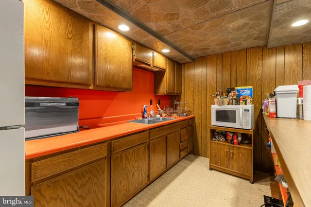 $450,000 | 212 Seneca Circle, State College, PA 16801