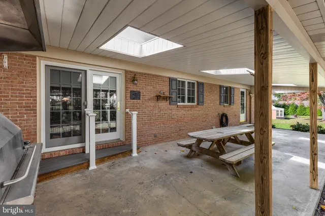 $450,000 | 212 Seneca Circle, State College, PA 16801