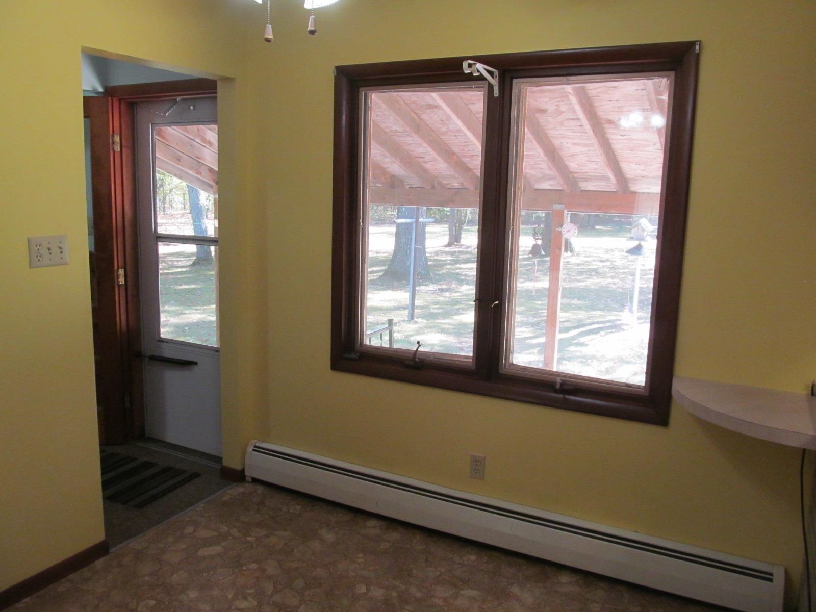11830 34 Road Cadillac, MI 49601 - Photo 5 of 49